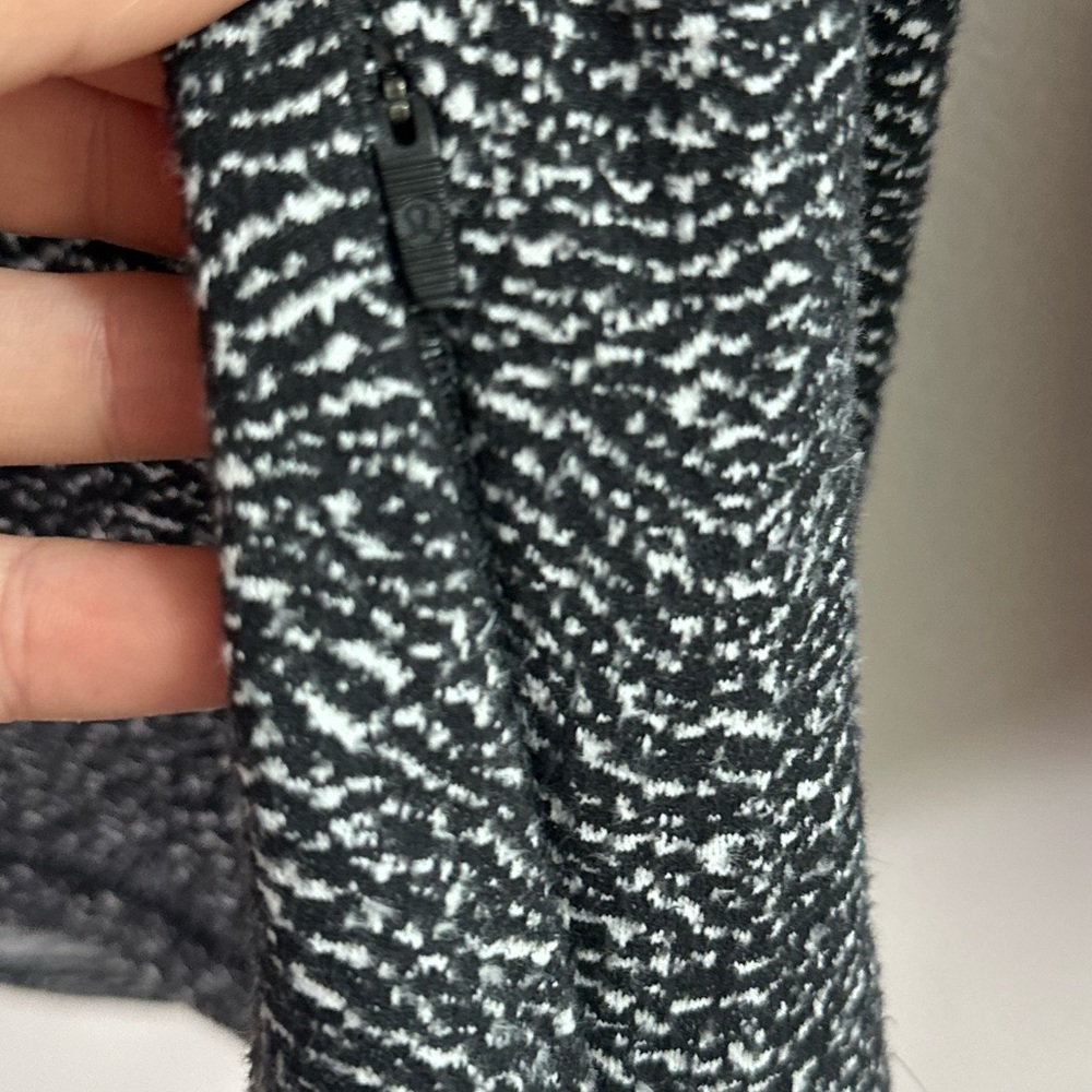 Lululemon Half Zip - image 5